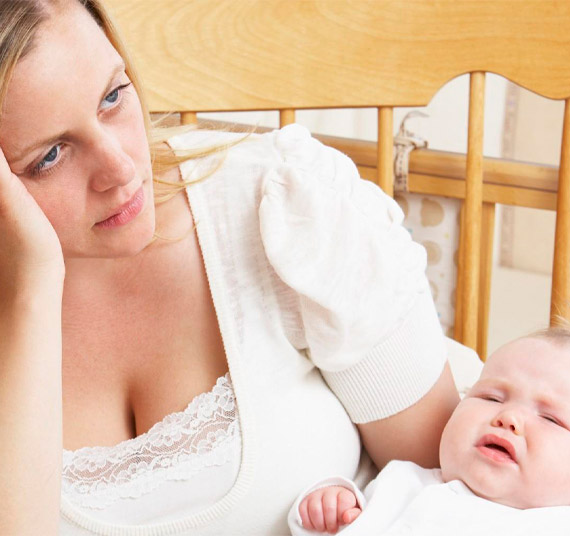 Depressione Post-Partum: punta dell’icerberg delle maternità fragili.